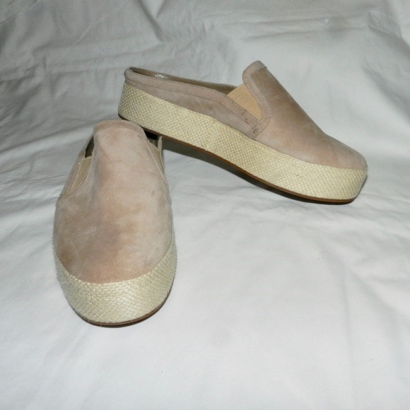 Vince Camuto Suede Platform Mule - Picture 1 of 8